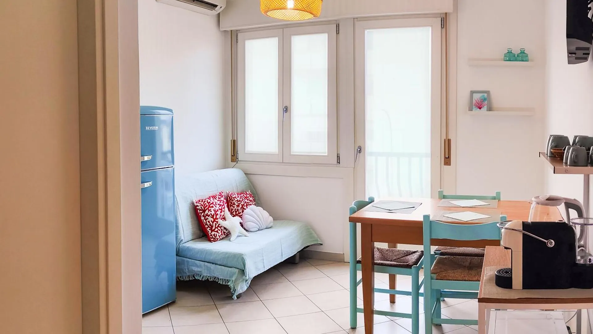 Bilocale Rubino Con Piscina - Jesolo Apartment  Lido di Jesolo