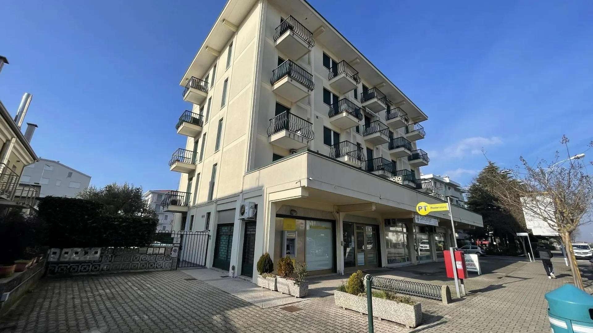 Bilocale Rubino Con Piscina - Jesolo Apartment